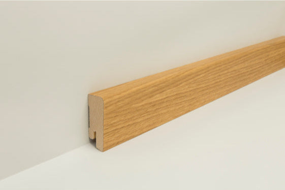 Joka Sockelleiste 18x50 mm, Echtholz furn. mit Nut für ClipStar, Profil #610(6031) FU EI10 - Eiche 610