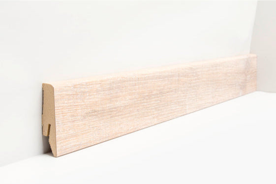 Joka Sockelleiste 18x58 mm foliert (FO) Profil #660 mit Nut für Clip FO8860 FO EI802M- foliert * 660