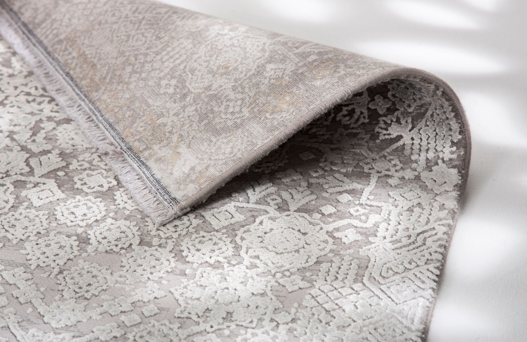 Astra Gravina 6624 Kurzflorteppich Beige/Grau