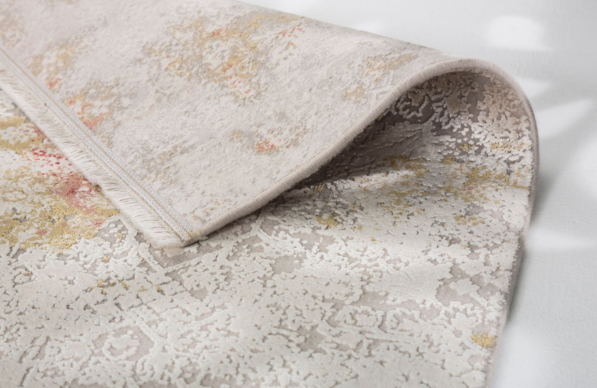 Astra Gravina 6624 Kurzflorteppich Rot/Beige