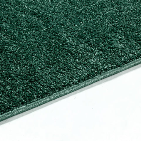 Astra Sam 6982 Kurzflor-Teppich Dunkelgrün